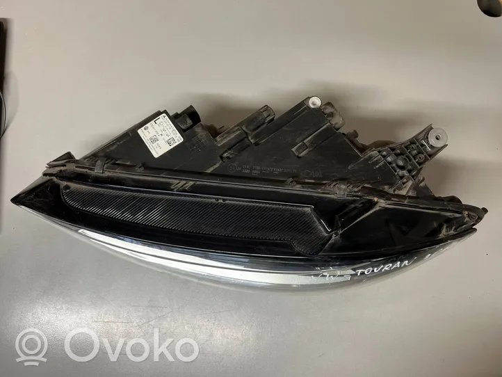 Volkswagen Touran III Lampa przednia 5TB941005A