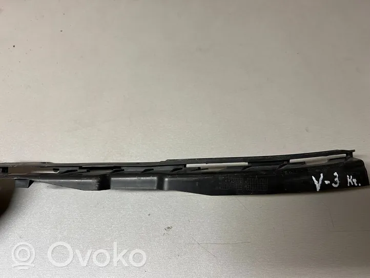 Volvo V50 Front bumper mounting bracket 30744956
