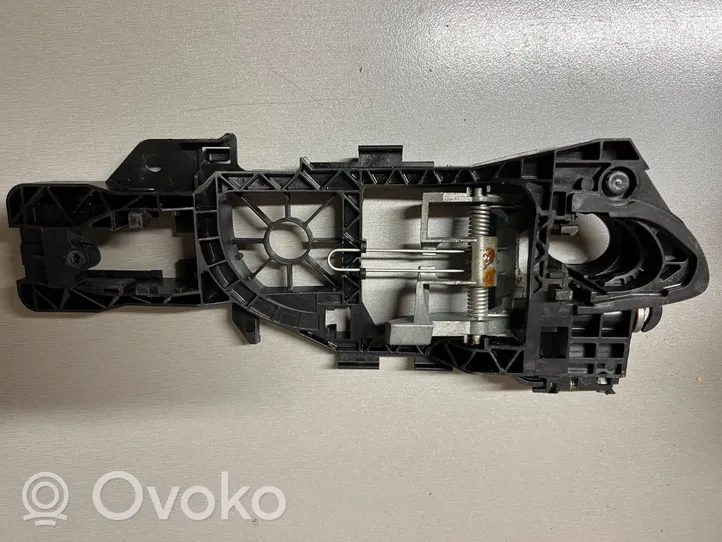 Volkswagen PASSAT B6 Etuoven ulkokahvan kehys 3C0837886J