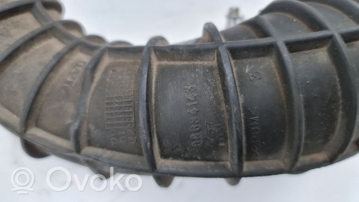 Volvo S60 Rura / Wąż dolotowy powietrza turbiny 08634143