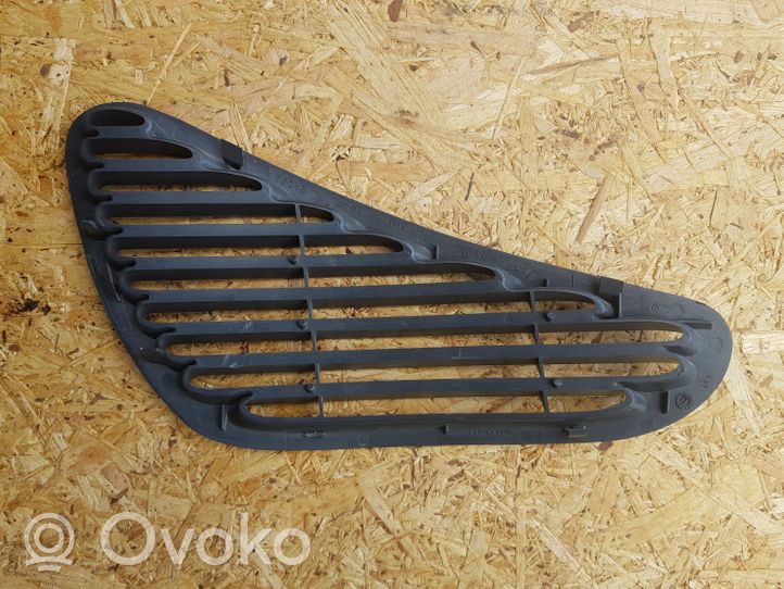 Seat Alhambra (Mk1) Rivestimento pannello laterale del bagagliaio/baule 7M0868480