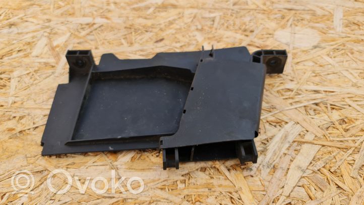 Audi TT Mk1 Battery tray 8N0971824