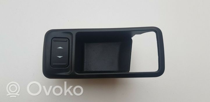 Ford Focus C-MAX Rear door window switch trim 3M51226A36