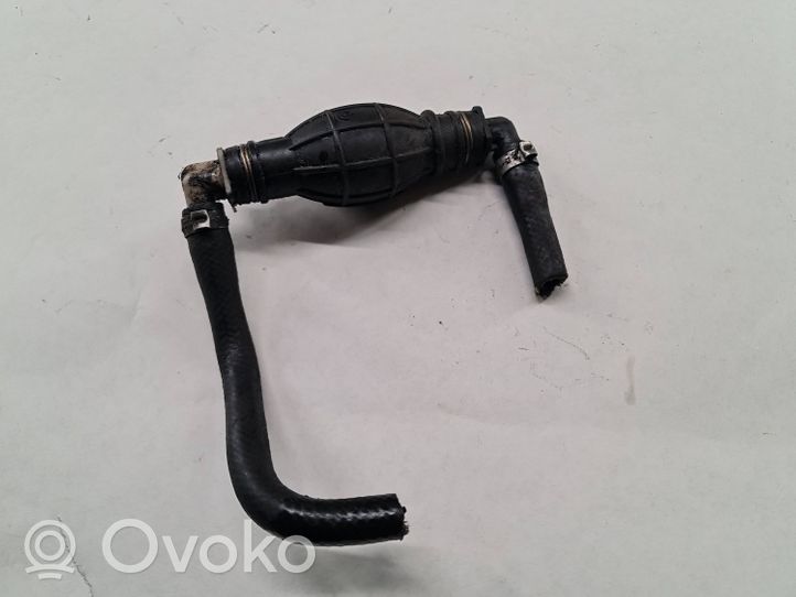 Volvo S40, V40 Mechanical fuel pump 