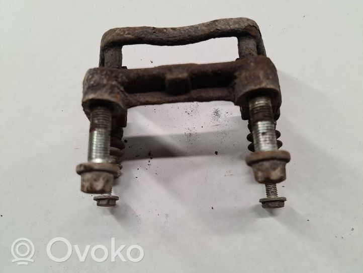 Opel Zafira B Brake caliper pad carrier rear 