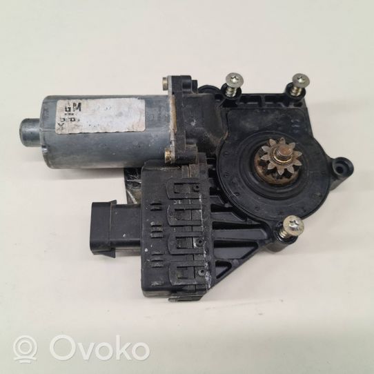 Opel Zafira A Front door window regulator motor 89312C