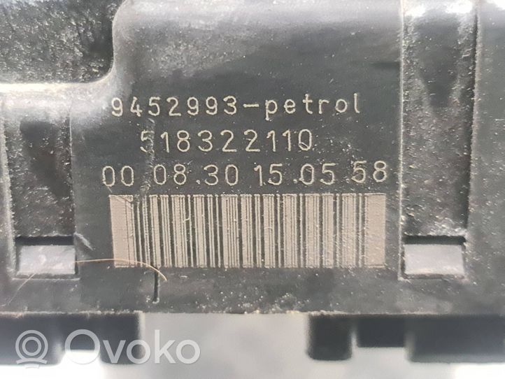 Volvo S70  V70  V70 XC Module de fusibles 518322110