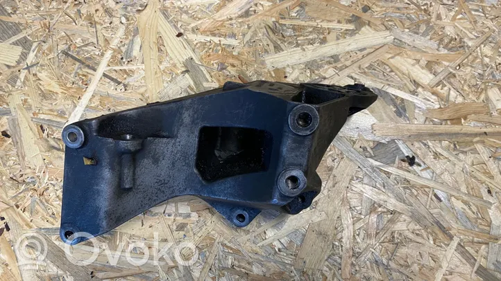 Jaguar S-Type Support de générateur / alternateur 4R8Q10239D