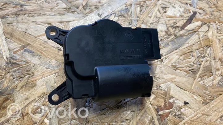 Opel Corsa D Motor/activador trampilla de calefacción 