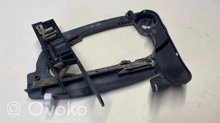 BMW 7 E65 E66 Support poignée extérieur de porte avant 70137021R1