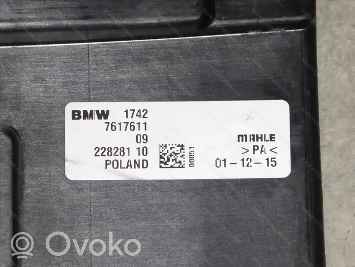 BMW X1 F48 F49 Aušinimo skysčio radiatorius 17427617611