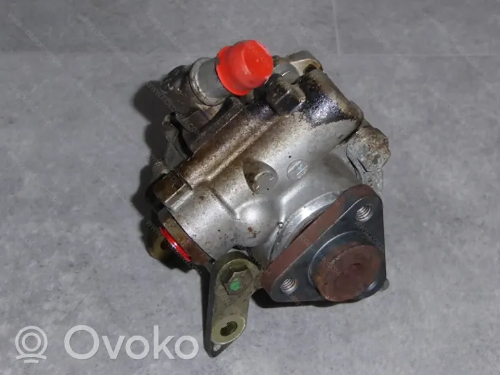 BMW Z3 E36 Vairo stiprintuvo siurblys 32411092604