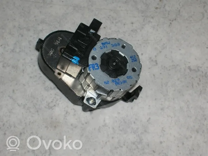 BMW 7 E38 Motorino attuatore ricircolo aria dell’A/C 64118391380