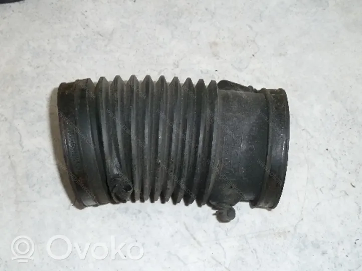 BMW 5 E34 Vakuumo vamzdelis (-ai)/ žarna (-os) 13711432409