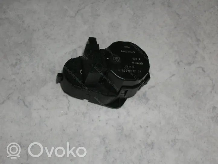 BMW 5 E39 Motor/activador trampilla del aire acondicionado (A/C) 64116935443