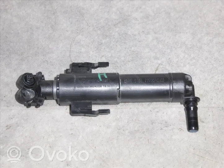 BMW 5 G30 G31 Ugello a spruzzo lavavetri per faro 61677393510