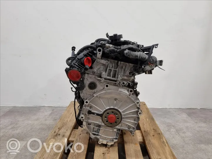 BMW 2 F46 Moteur 11002473087