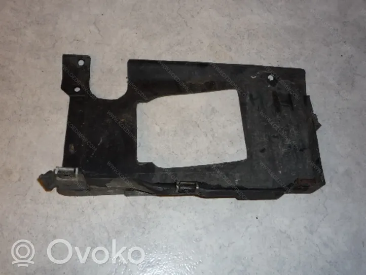 BMW 7 E38 Radlaufschale Radhausverkleidung vorne 51718163836