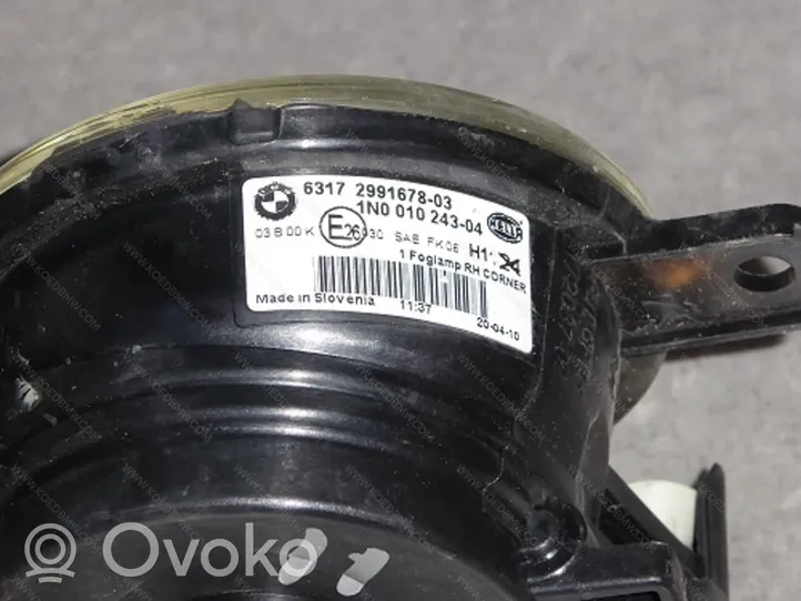 BMW X1 E84 Światło przeciwmgłowe przednie 63172993528