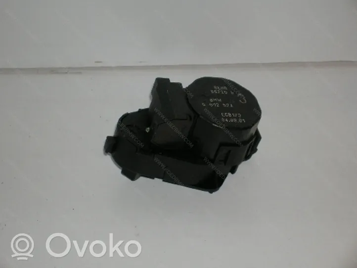 BMW 3 E46 Motor/activador trampilla del aire acondicionado (A/C) 64116934824