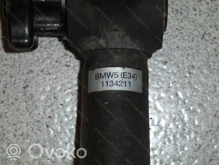 BMW 5 E34 Vetokoukkusarja 71601182436