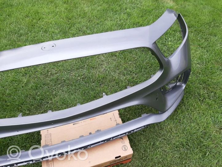 Mercedes-Benz CLS W257 Front bumper 