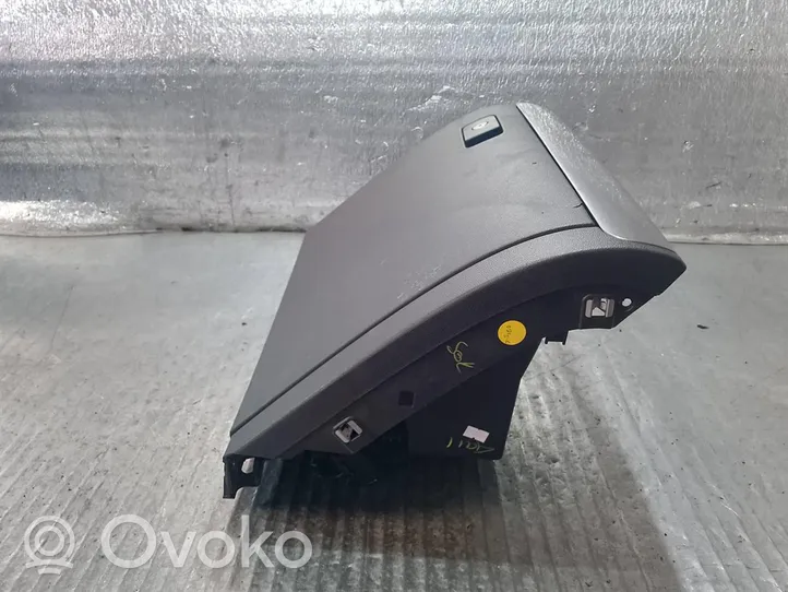 Volkswagen Jetta VI Glove box 5C7857097S82V