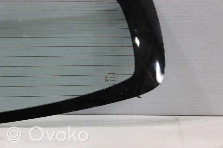 Toyota Corolla Verso AR10 Rear windscreen/windshield window 681050F030