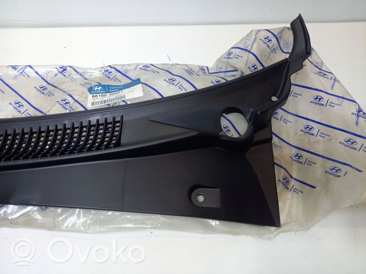 Hyundai Accent Wiper trim 8615025001