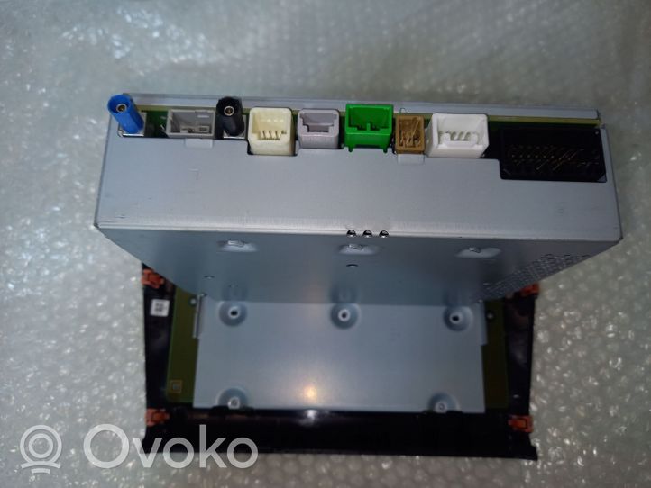 Suzuki Swift Panel / Radioodtwarzacz CD/DVD/GPS 3992052RA0