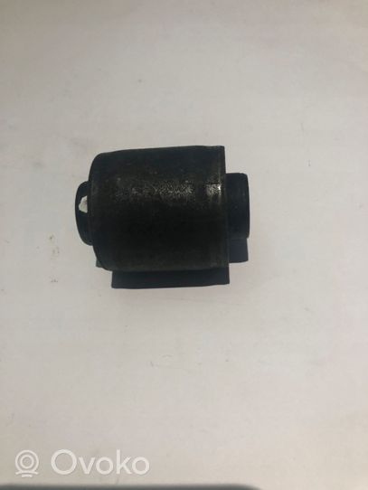 Hyundai i30 Supporto alloggiamento assale posteriore 55217A6000