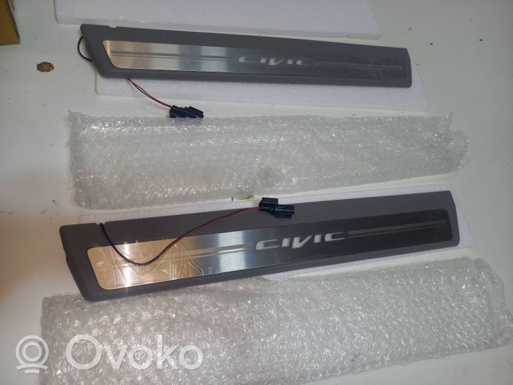 Honda Civic IX Rivestimento del sottoporta delle minigonne laterali 08E12TR0620