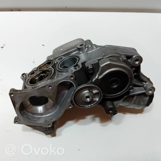 Honda CR-V Generator/alternator bracket 