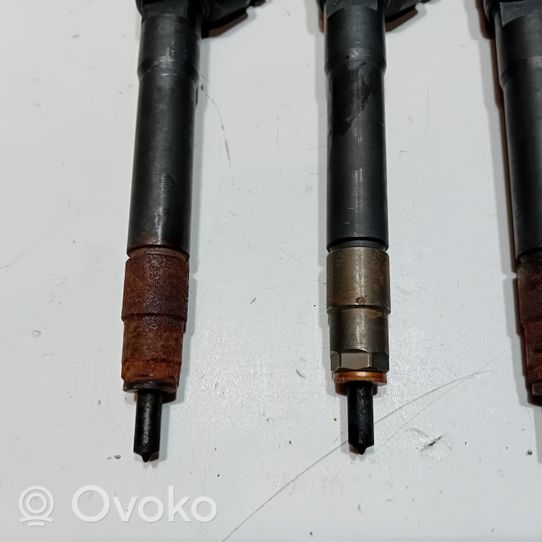 Renault Trafic III (X82) Fuel injectors set 0445110546