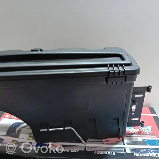 Ford Ranger Tool box 