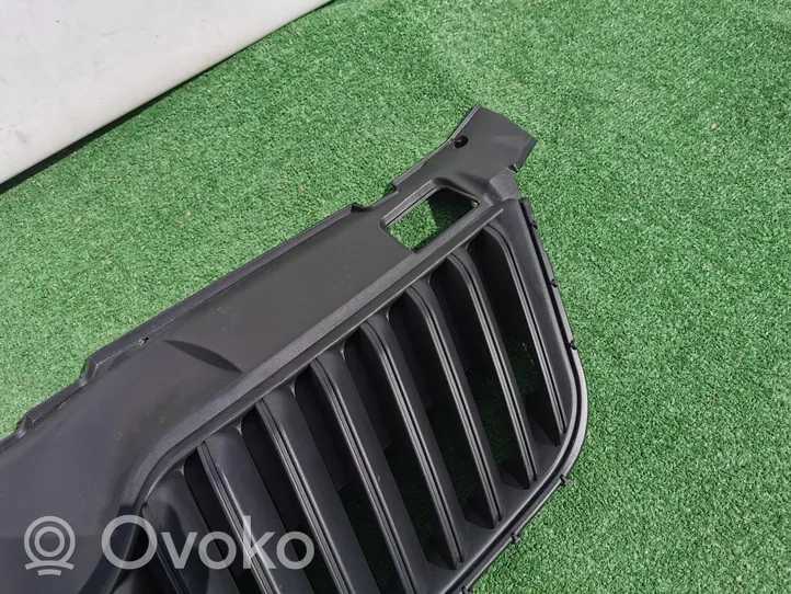 Skoda Fabia Mk2 (5J) Maskownica / Grill / Atrapa górna chłodnicy 5J0853668C