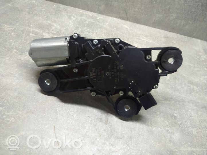 Ford Focus Moteur d'essuie-glace arrière 0390201823