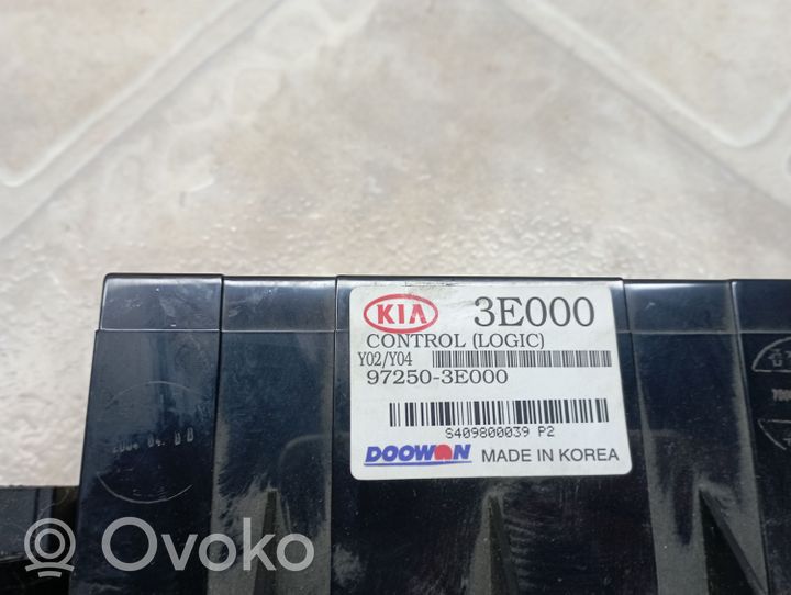 KIA Sorento Ilmastoinnin ohjainlaite 972503E000