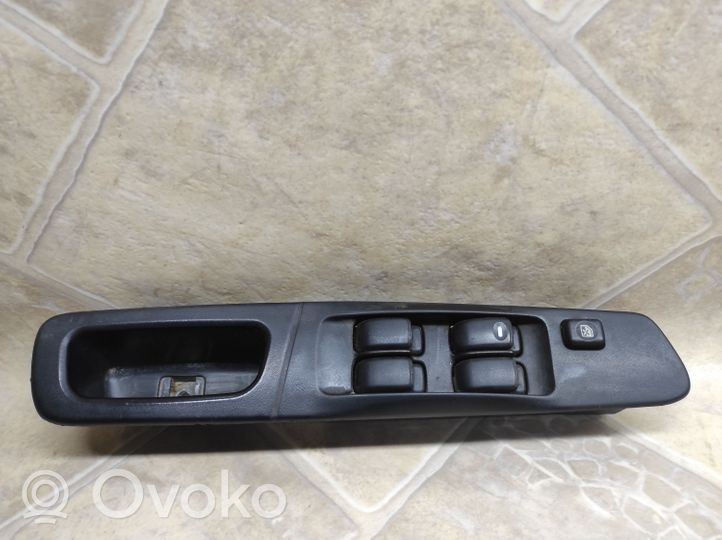 Mitsubishi Galant Electric window control switch MR252815