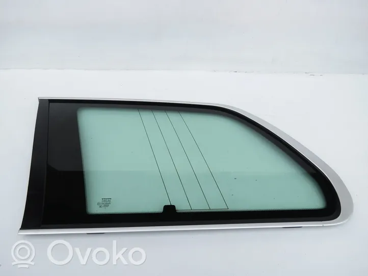 Volvo XC90 Finestrino/vetro retro 30779372
