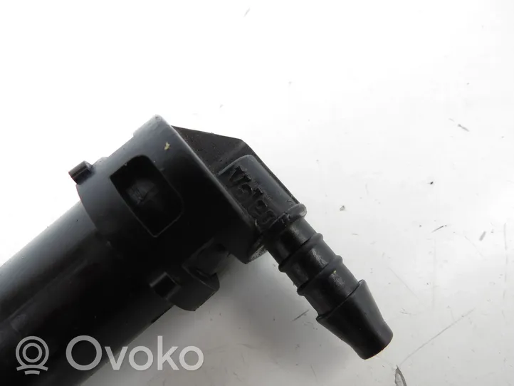 Volvo S60 Headlight washer spray nozzle 