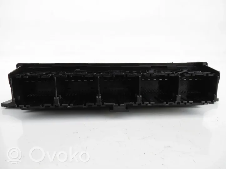 Volvo S60 Oven keskuslukituksen ohjausyksikön moduuli 30659730