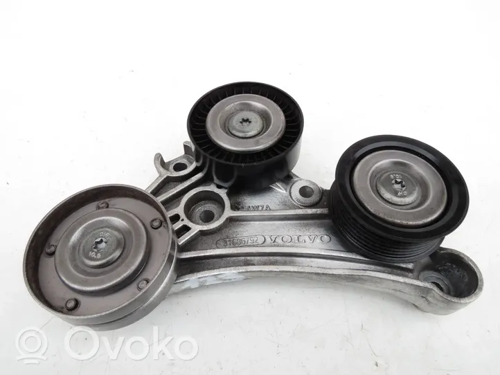 Volvo XC60 Generator/alternator belt tensioner 31686792