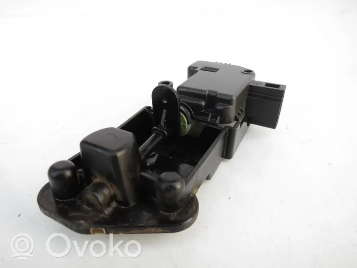 Volvo S40 Motorino della chiusura centralizzata 30716226