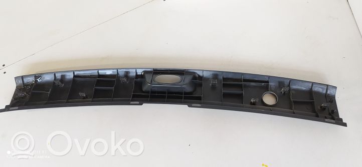 Hyundai Santa Fe Osłona pasa bagażnika 857702B000