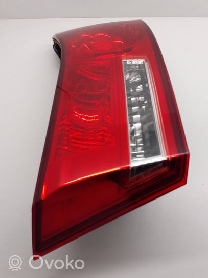 Honda Accord Lampy tylnej klapy bagażnika P8129