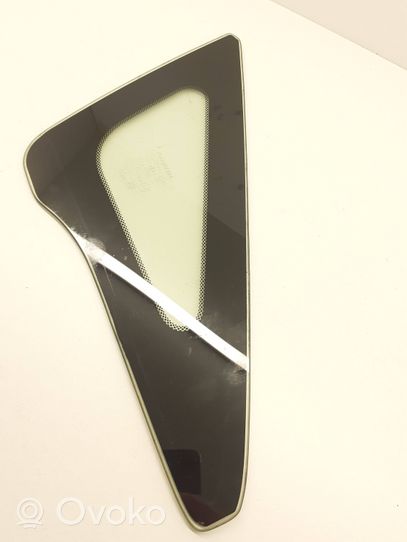 Honda Civic Front door vent window glass four-door 2R201122