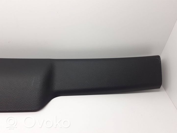 Toyota Auris E180 Garniture de hayon intérieur 6479002070