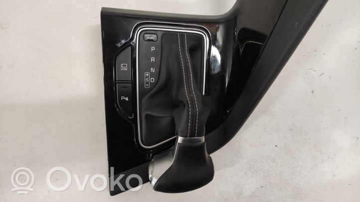 KIA Niro Revêtement pommeau de levier de vitesses cuir 84657-G5002