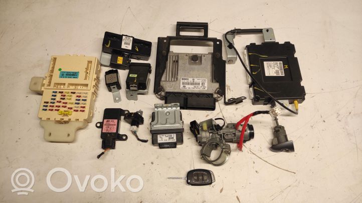 Hyundai ix35 Kit centralina motore ECU e serratura 39101-2F950